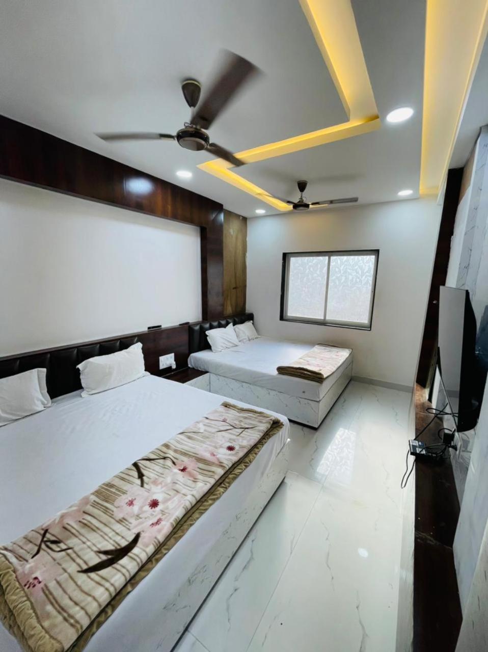 Hotel Shree Shyam Sharnam Godarpura Kültér fotó