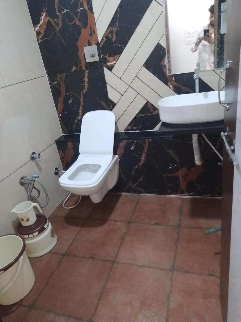 Hotel Shree Shyam Sharnam Godarpura Kültér fotó