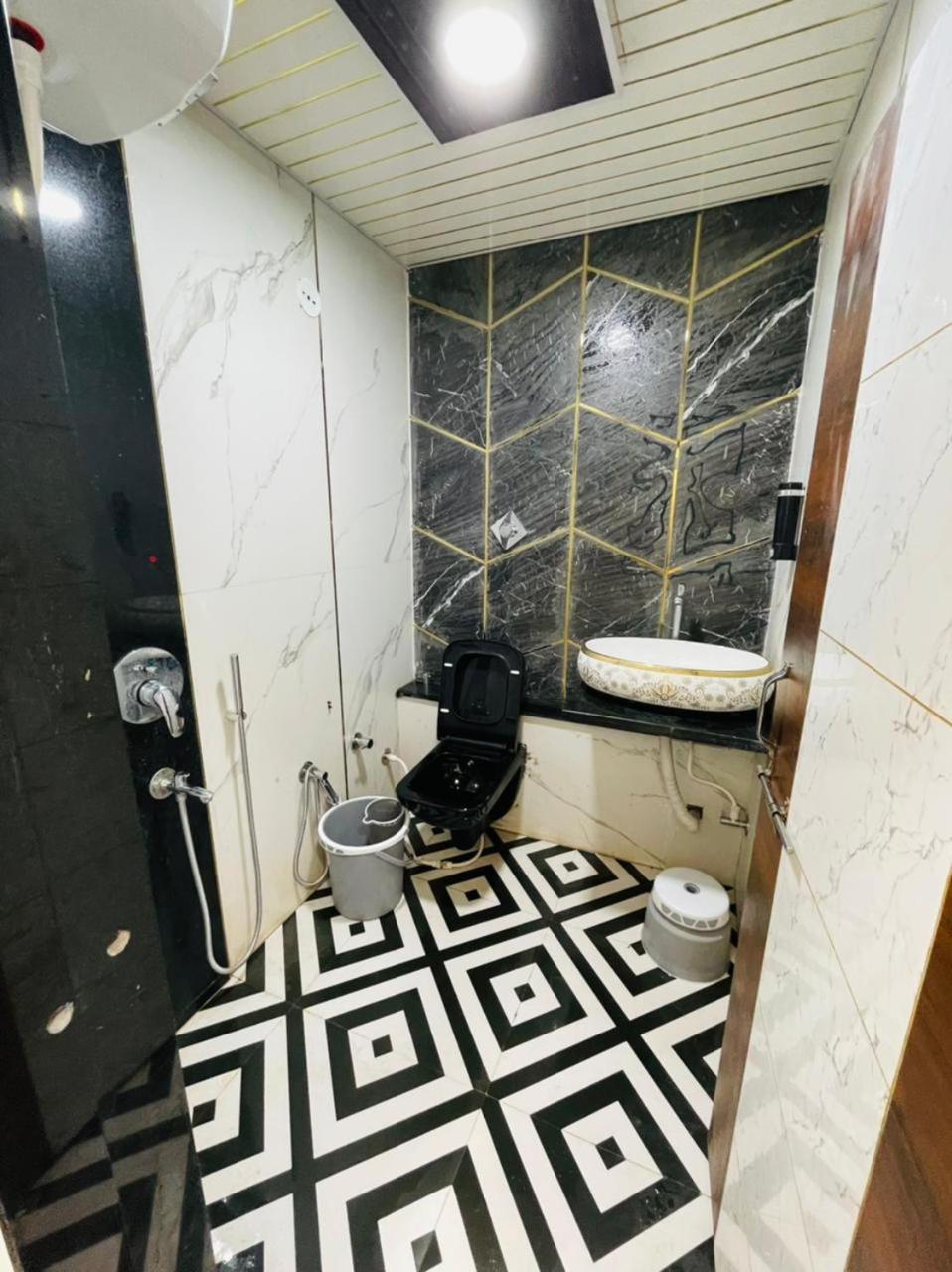 Hotel Shree Shyam Sharnam Godarpura Kültér fotó